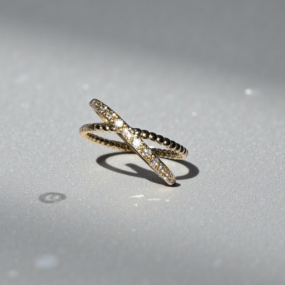 Elegant Gold Crossover Rings - Picture 2 of 6